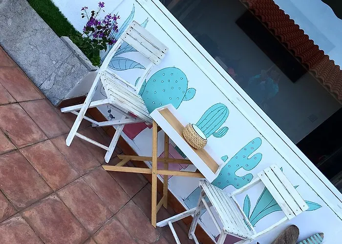 Hostal Cocos Surfhouse *