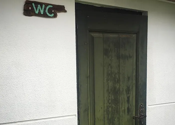 Cocos Surfhouse * La Arena