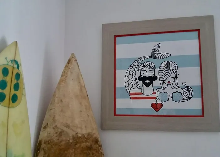 Cocos Surfhouse * La Arena