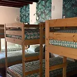 Cocos Surfhouse La Arena