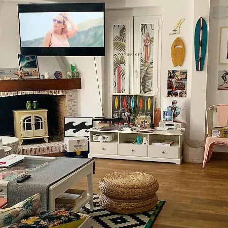 Cocos Surfhouse Хостел San Juan De La Arena