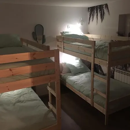 Cocos Surfhouse Хостел *